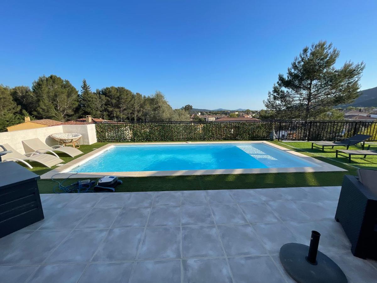 Villa Avec Piscine Cuers Bagian luar foto